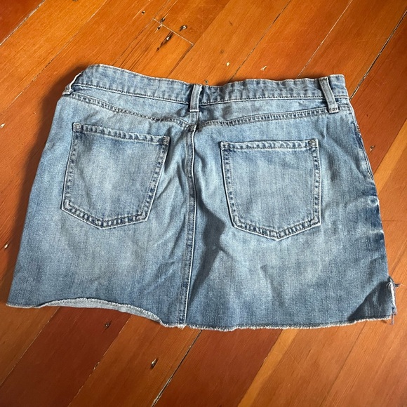 Gap mini skirt - Picture 3 of 3